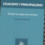 Legalismo y principialismo*